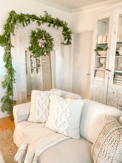 The Benefits of Using Fresh Wintergreens for Holiday Decorating